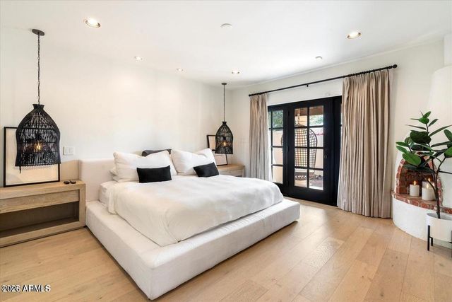 9836 E TOPAZ Drive, Scottsdale, AZ 85258