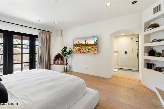 9836 E TOPAZ Drive, Scottsdale, AZ 85258