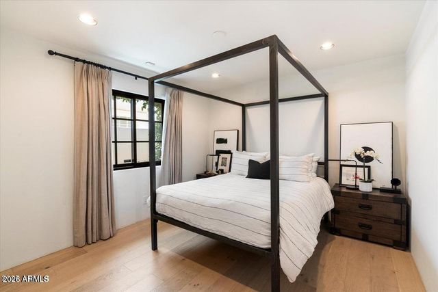 9836 E TOPAZ Drive, Scottsdale, AZ 85258