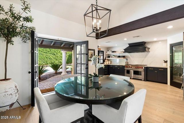 9836 E TOPAZ Drive, Scottsdale, AZ 85258