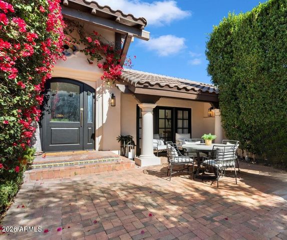 9836 E TOPAZ Drive, Scottsdale, AZ 85258