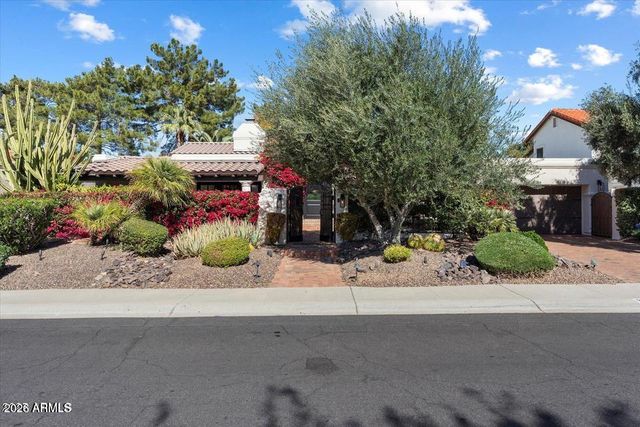 9836 E TOPAZ Drive, Scottsdale, AZ 85258