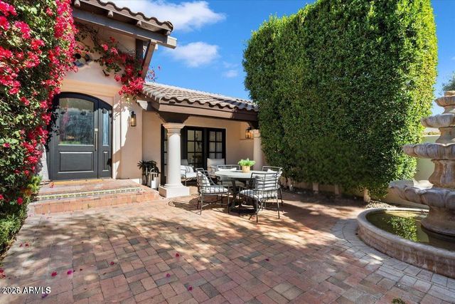 9836 E TOPAZ Drive, Scottsdale, AZ 85258