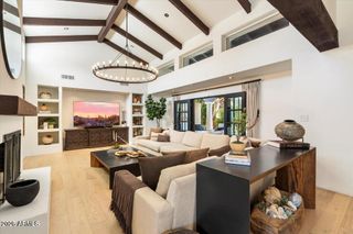 9836 E TOPAZ Drive, Scottsdale, AZ 85258