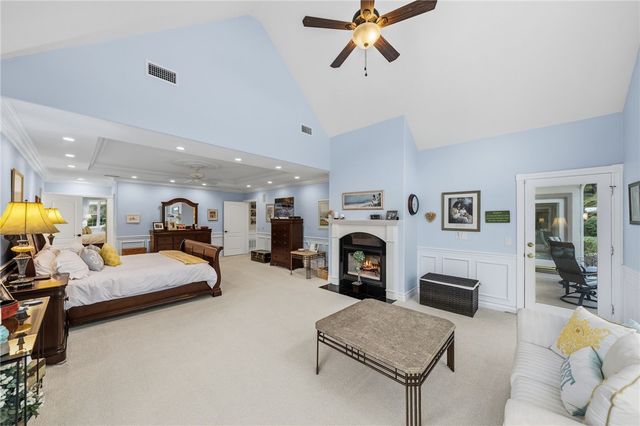 43925 El Lucero, Temecula, CA 92592