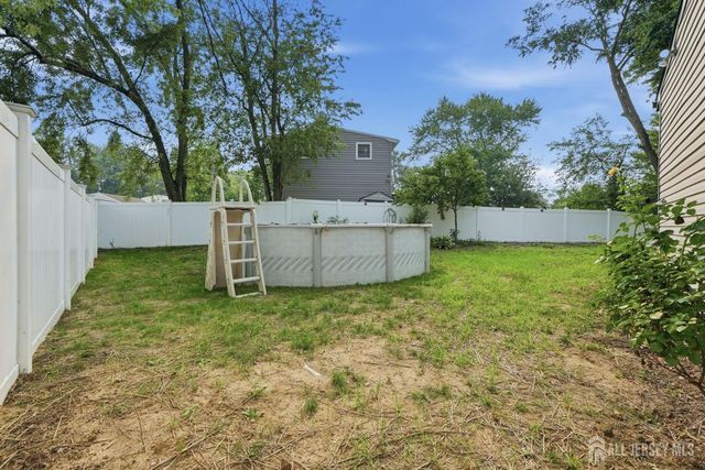 5 Harold Street, Old Bridge, NJ 08857