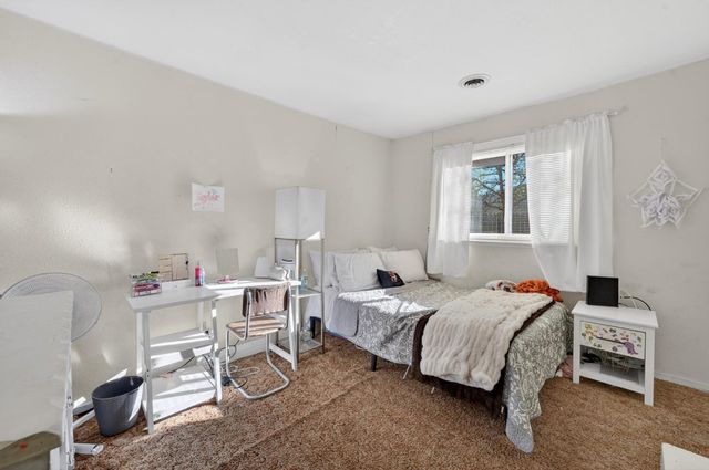 13260 Erin Dr, Auburn, CA 95603