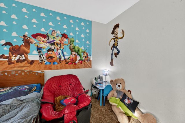 13260 Erin Dr, Auburn, CA 95603