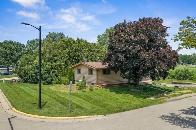 1120 South Street, Black Earth, WI 53515