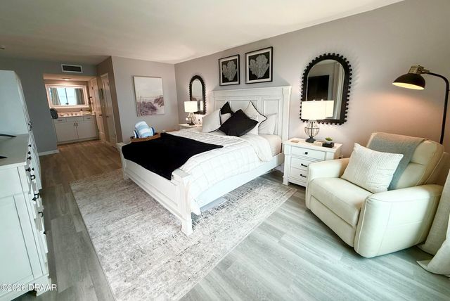 1275 Ocean Shore Blvd Apt 302, Ormond Beach, FL 32176
