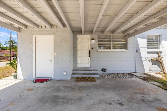 2125 W HIAWATHA STREET, Tampa, FL 33604
