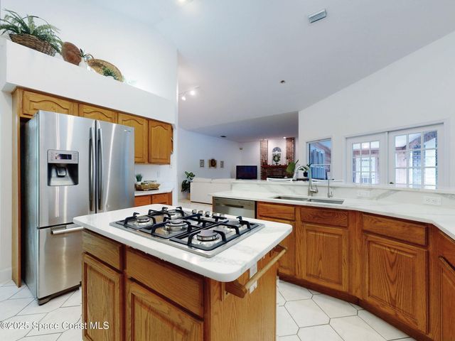 1651 Seabury Point Road NW, Palm Bay, FL 32907