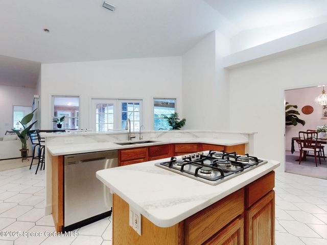 1651 Seabury Point Road NW, Palm Bay, FL 32907