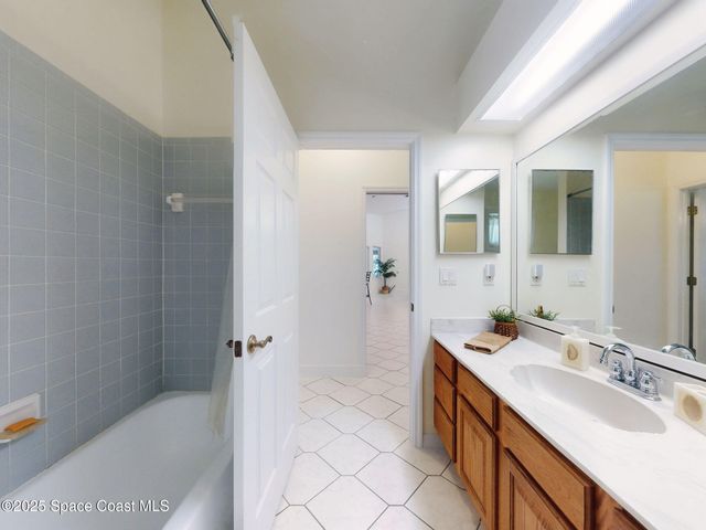 1651 Seabury Point Road NW, Palm Bay, FL 32907