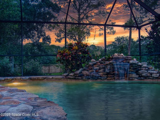 1651 Seabury Point Road NW, Palm Bay, FL 32907