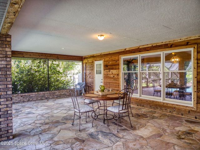 1651 Seabury Point Road NW, Palm Bay, FL 32907