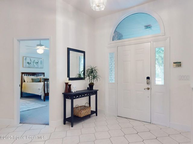 1651 Seabury Point Road NW, Palm Bay, FL 32907