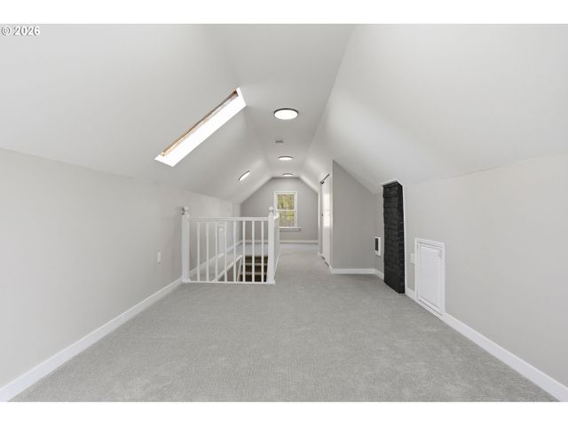 1775 Ne HOLMAN St, Portland, OR 97211