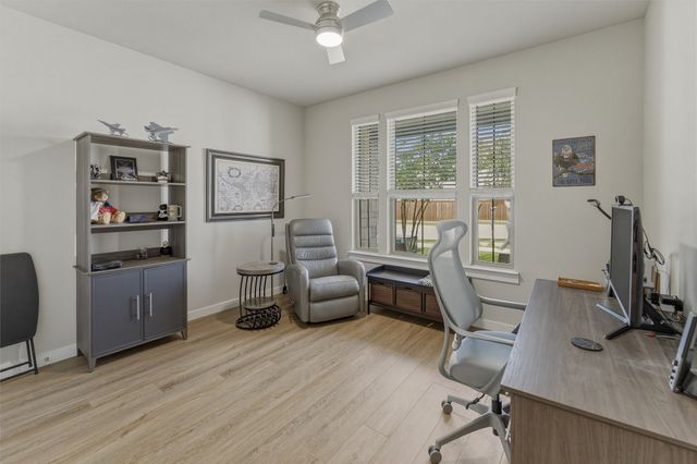 5545 Summit Creek Road, Fort Worth, TX 76126