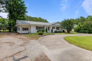 221 Blueberry Lane, New Bern, NC 28560