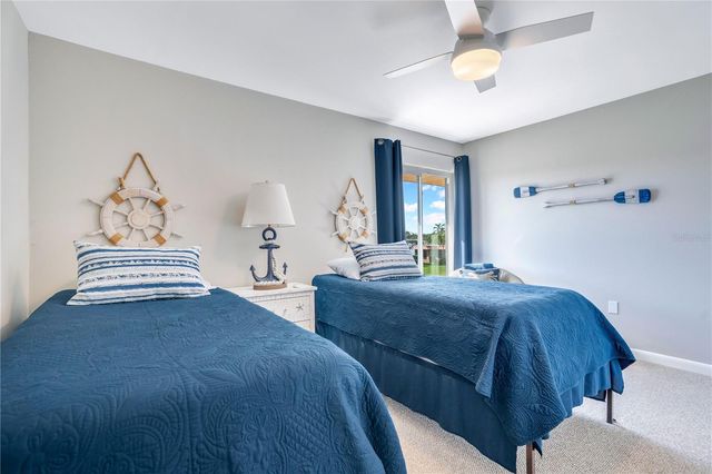 4013 CATALINA DRIVE 4013, Bradenton, FL 34210