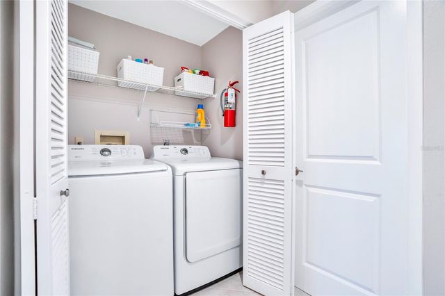 4013 CATALINA DRIVE 4013, Bradenton, FL 34210