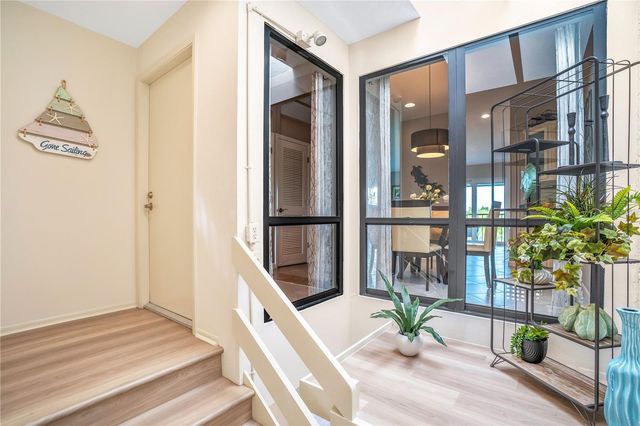 4013 CATALINA DRIVE 4013, Bradenton, FL 34210