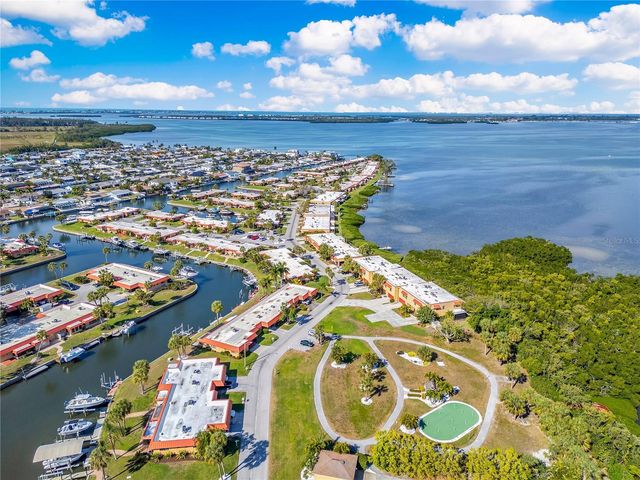 4013 CATALINA DRIVE 4013, Bradenton, FL 34210