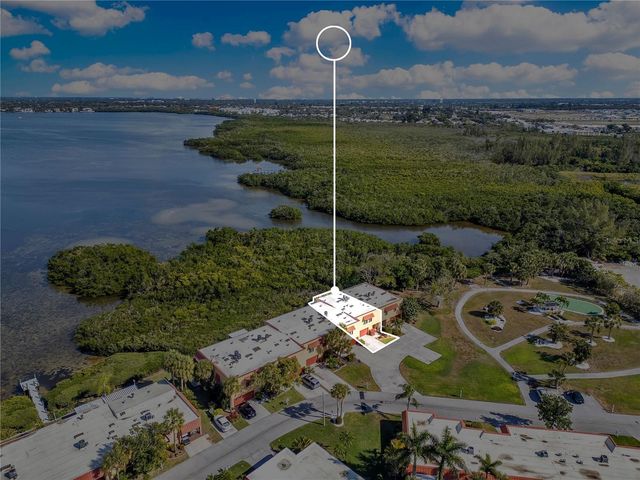 4013 CATALINA DRIVE 4013, Bradenton, FL 34210