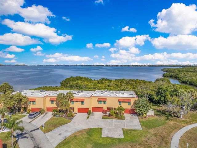 4013 CATALINA DRIVE 4013, Bradenton, FL 34210