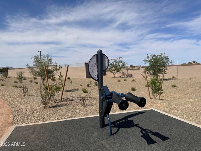 24071 W HUNTINGTON Drive, Buckeye, AZ 85326