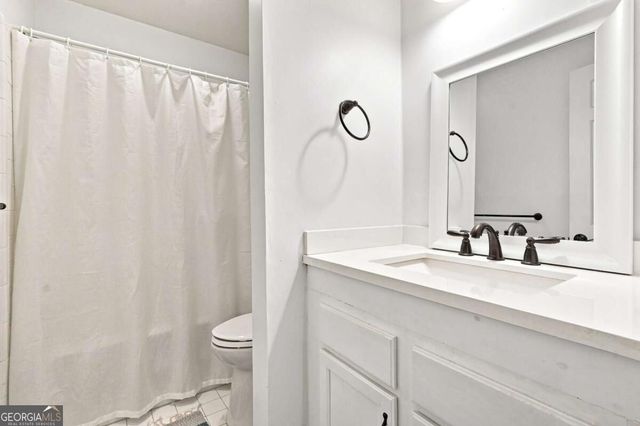 3776 Ashford Lake Court NE, Brookhaven, GA 30319