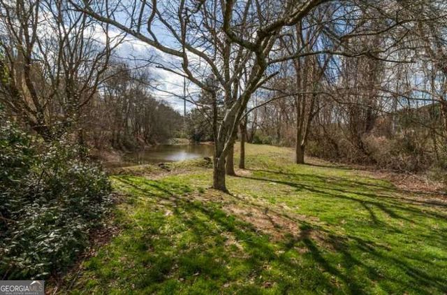 3776 Ashford Lake Court NE, Brookhaven, GA 30319