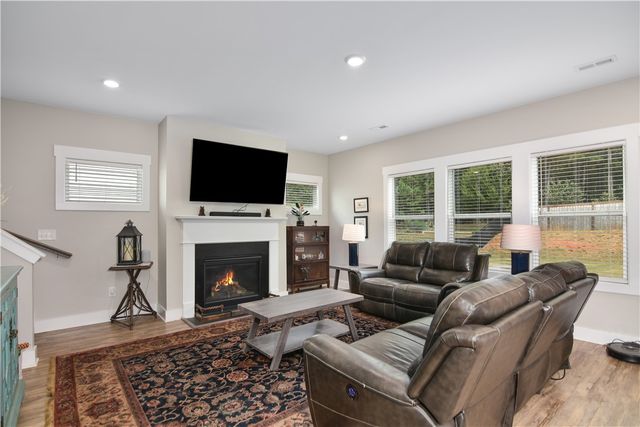 126 Walking Stick Way, Pelzer, SC 29669