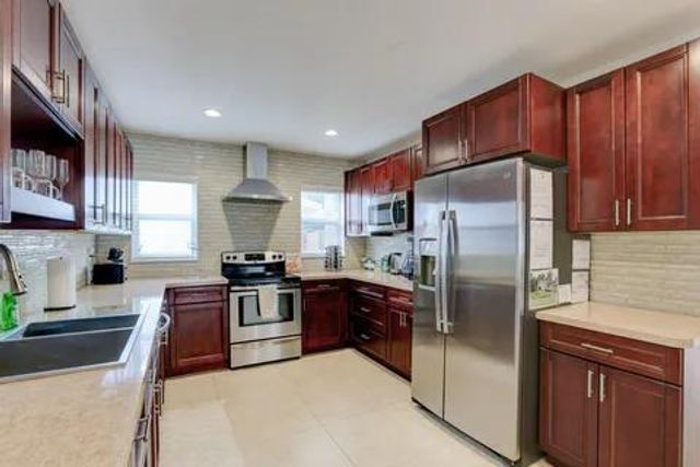 3170 NW 68th Court, Fort Lauderdale, FL 33309