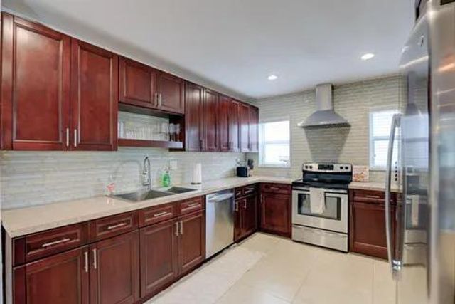 3170 NW 68th Court, Fort Lauderdale, FL 33309