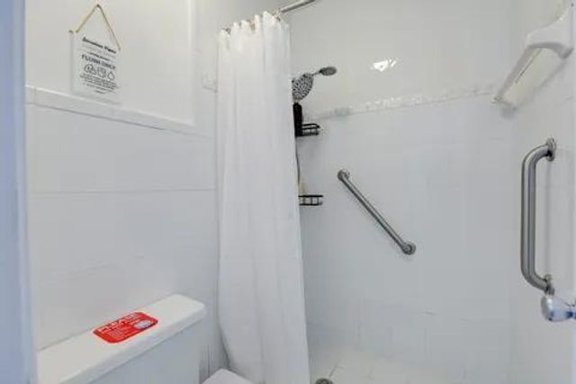 3170 NW 68th Court, Fort Lauderdale, FL 33309