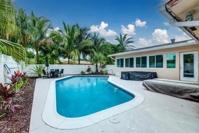 3170 NW 68th Court, Fort Lauderdale, FL 33309