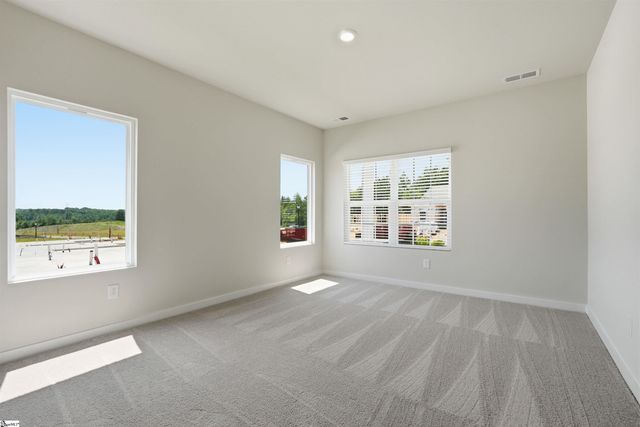 419 West Claywalk Road, Woodruff, SC 29388