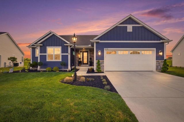 2938 Yahara DRIVE, Summit, WI 53066