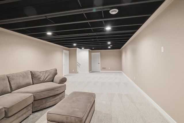 2938 Yahara DRIVE, Summit, WI 53066
