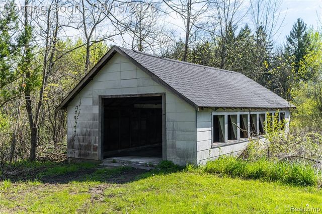 12164 Miller Road, Lennon, MI 48449