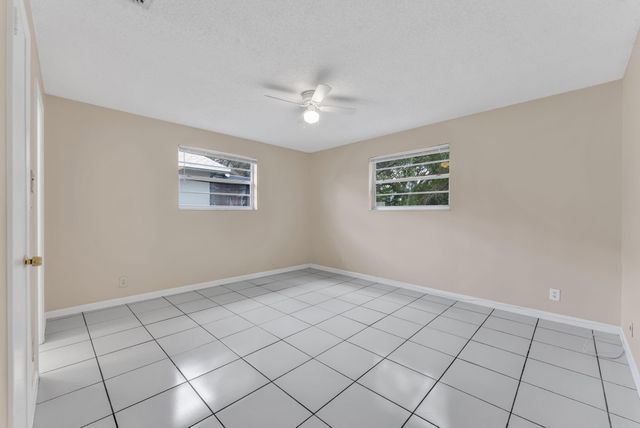 2444 Raleigh Street, Hollywood, FL 33020