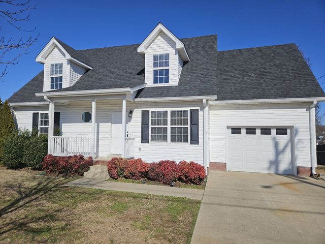 124 Wolverine Trl, La Vergne, TN 37086