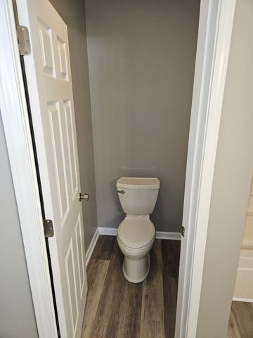 124 Wolverine Trl, La Vergne, TN 37086