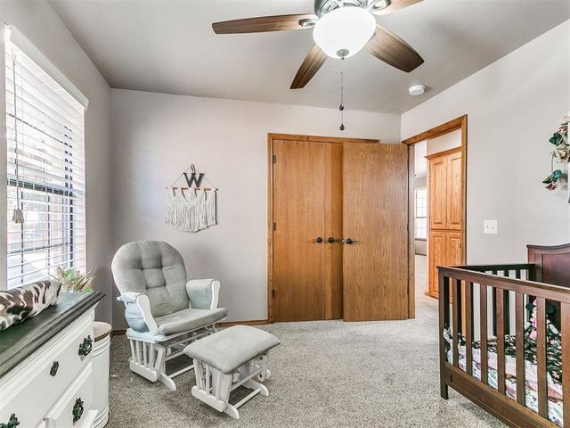 945 Fox Run Lane, Blanchard, OK 73010