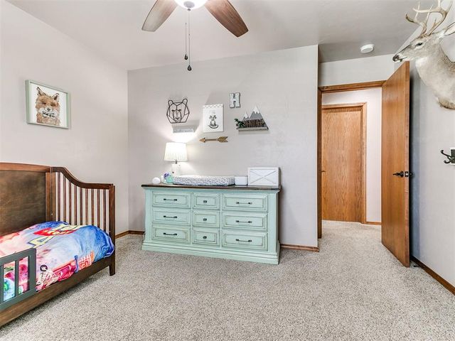 945 Fox Run Lane, Blanchard, OK 73010