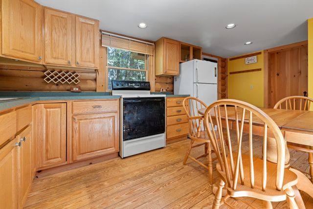 553 Roaring Branch Road, Arlington, VT 05250