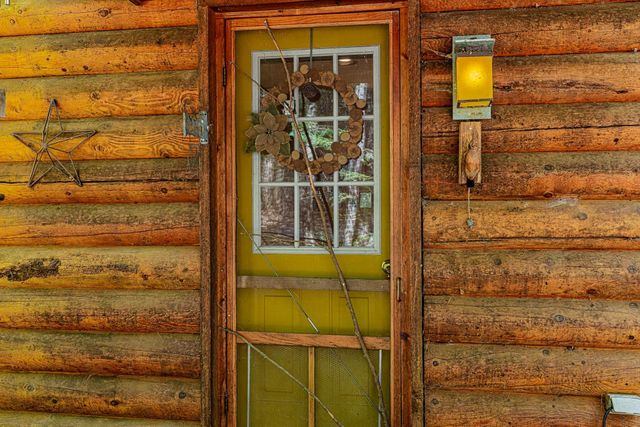 553 Roaring Branch Road, Arlington, VT 05250