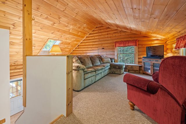 553 Roaring Branch Road, Arlington, VT 05250